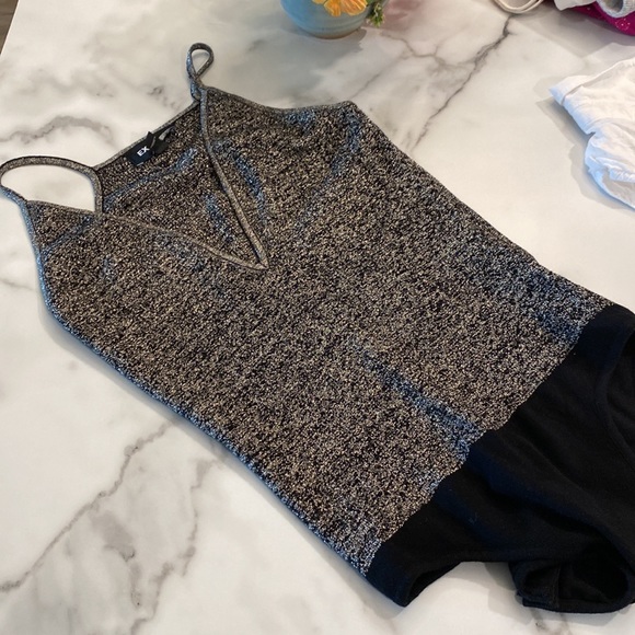 BUNDLE! Bundle of 7 tank tops! Size S,XS, M - Picture 9 of 13